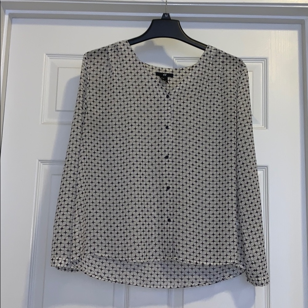 H&M button down blouse
